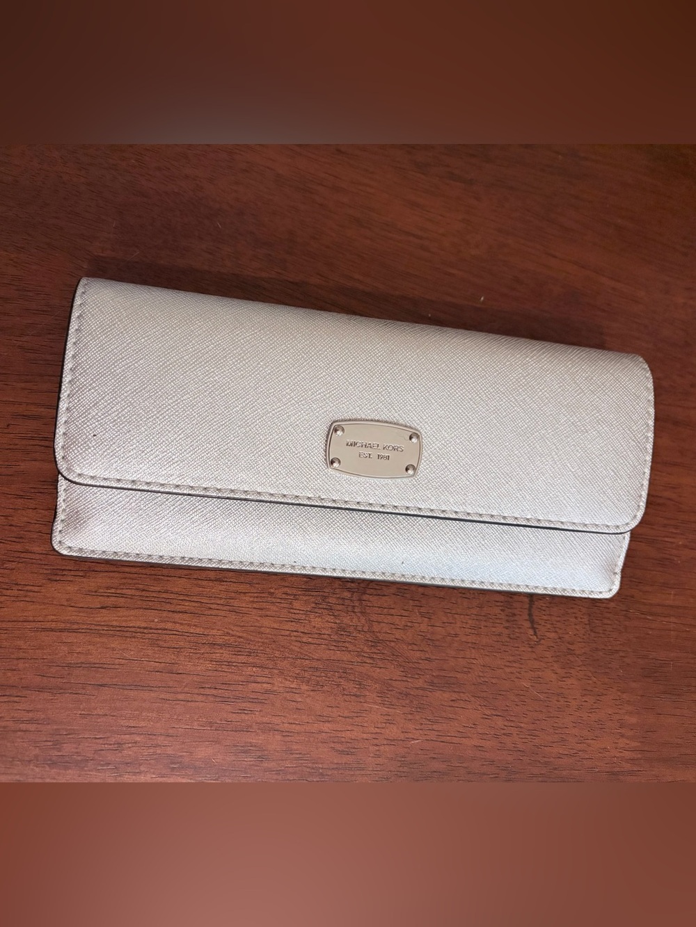 Michael Kors Metallic Silver Saffiano Leather Continental Wallet
